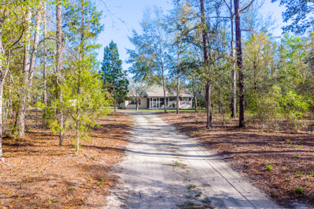 Serene 10-Acre Country Estate with Barndominium in Jennings, FL - image 30