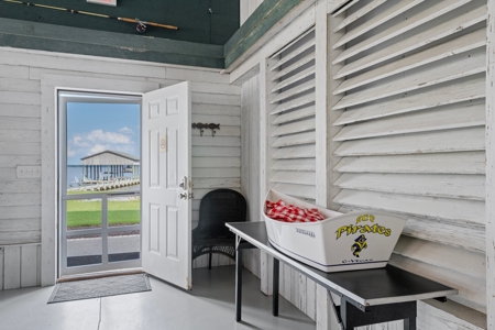 Luxury Waterfront Estate on Pungo River Near Belhaven NC - image 43