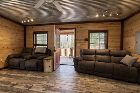 Private Cabin Retreat on 46.7-Acre in Lobelville, Tennessee - image 39