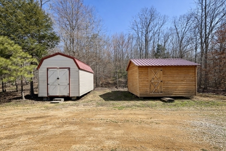 Private Cabin Retreat on 46.7-Acre in Lobelville, Tennessee - image 22