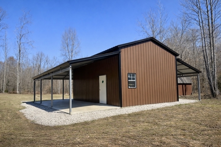 Private Cabin Retreat on 46.7-Acre in Lobelville, Tennessee - image 17