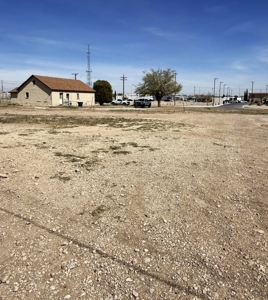 Prime Commercial Opportunity Near Canal Street – Carlsbad, NM - image 3