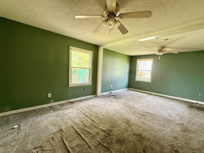 Home for sale in town of Geneva, Alabama - image 9