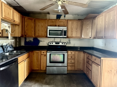 Home for sale in town of Geneva, Alabama - image 22