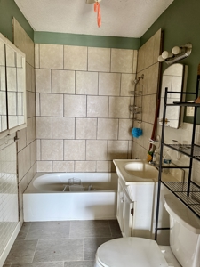 Home for sale in town of Geneva, Alabama - image 7