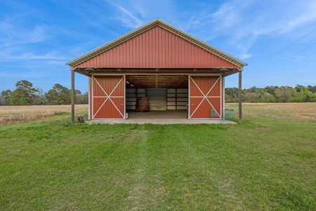 68.78 Acres Near Texarkana – Ponds, Barn & Country Home - image 9