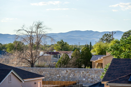 Contemporary Home for Sale in Las Cruces, NM - image 37