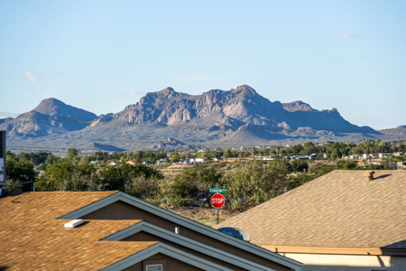 Contemporary Home for Sale in Las Cruces, NM - image 36