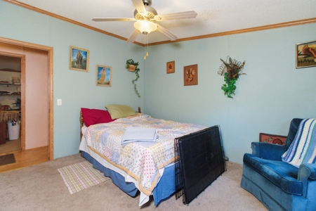 Ozark County Home on 7.5 Acres Near North Fork River - image 16