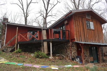 Fixer Upper Cabin in the Ozark Mountains For Sale - image 15