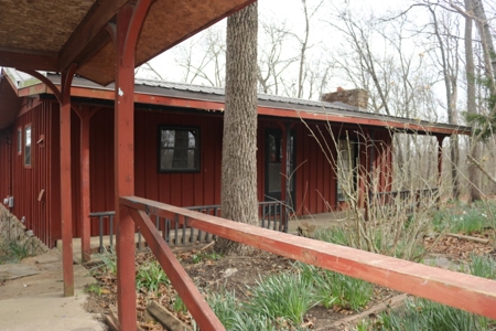 Fixer Upper Cabin in the Ozark Mountains For Sale - image 7