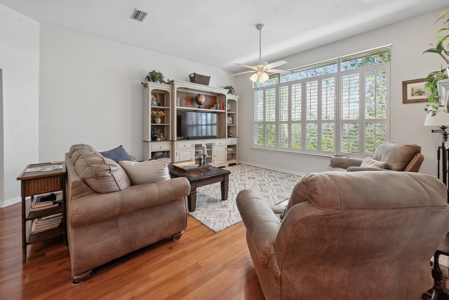 Riverfront Retreat 3BR Home on 2 Acres Along the Suwannee River - image 17