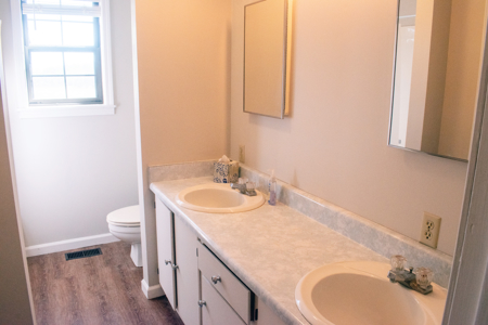 Home And Land For Sale In Arkansas - image 16