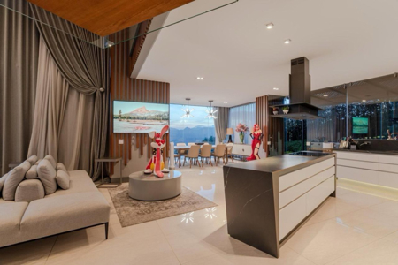 Casa de lujo en Vía Las Palmas Medellín - image 5