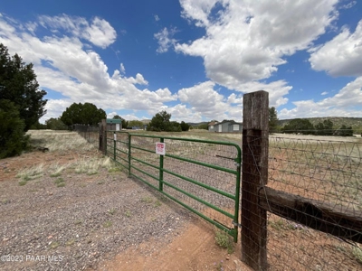 Northern AZ Off Grid Self Sufficient Country Home - image 21