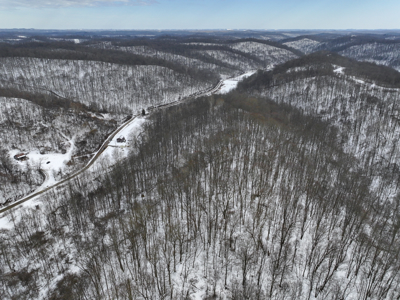 Timberland Property bordering Wayne National Forest with Road Fro - image 2
