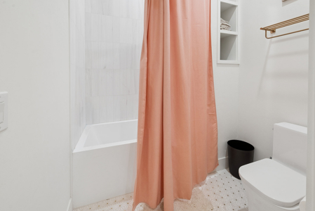 Luxury Home For Sale in High Springs, FL - image 1