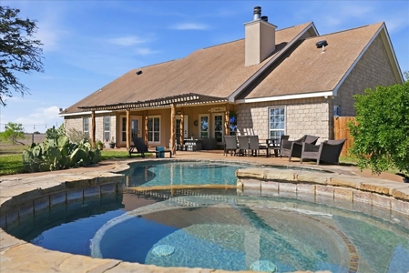 Elevated Country Living on 70 Acres in prime location - image 34