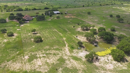 Elevated Country Living on 20 Acres in prime location - image 49
