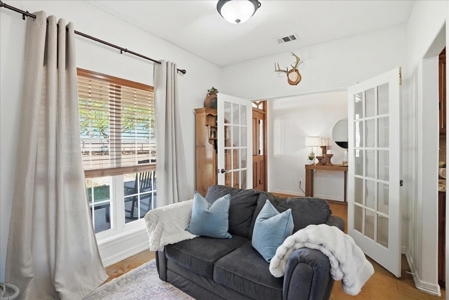 Elevated Country Living on 70 Acres in prime location - image 3