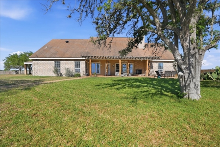 Elevated Country Living on 70 Acres in prime location - image 33