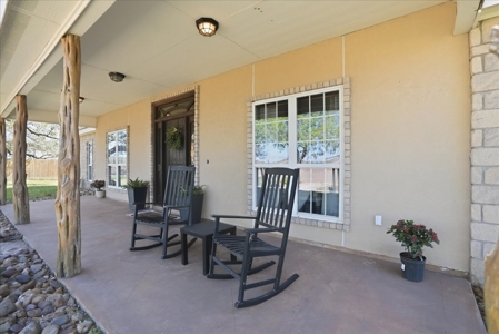 Elevated Country Living on 70 Acres in prime location - image 32