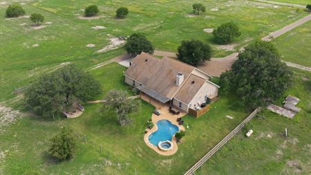Elevated Country Living on 20 Acres in prime location - image 45