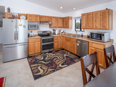 2,466 sf Home on 18 Acres with Unmatched Panoramic Views - image 22