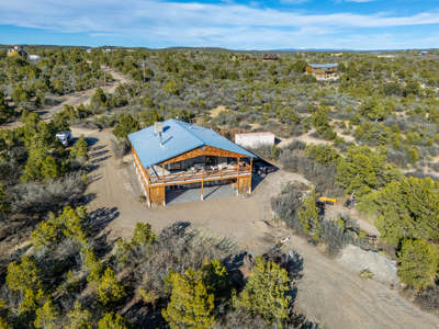 2,466 sf Home on 18 Acres with Unmatched Panoramic Views - image 6