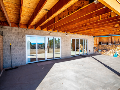 2,466 sf Home on 18 Acres with Unmatched Panoramic Views - image 5