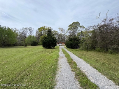 146 A Cloverdale Rd Near Natchez MS Quiet Home on 7.22 Acres - image 22