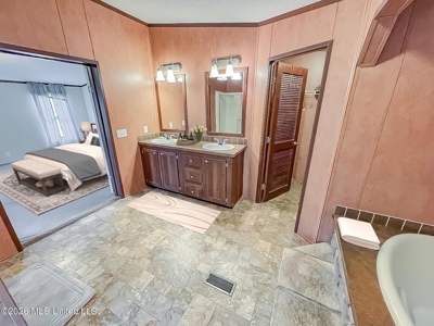 146 A Cloverdale Rd Near Natchez MS Quiet Home on 7.22 Acres - image 19