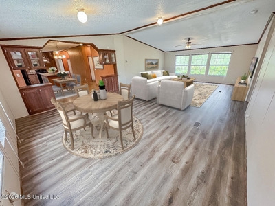 146 A Cloverdale Rd Near Natchez MS Quiet Home on 7.22 Acres - image 3