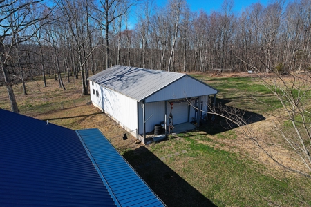 Conner Estate-House & Garage-12 Acres-Tractor-Tools-Etc. - image 16