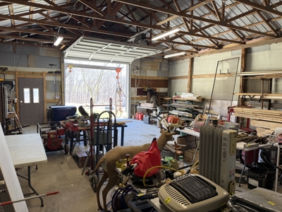 Conner Estate-House & Garage-12 Acres-Tractor-Tools-Etc. - image 34