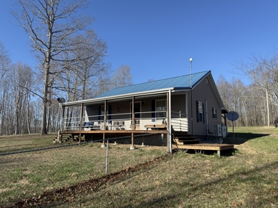 Conner Estate-House & Garage-12 Acres-Tractor-Tools-Etc. - image 19