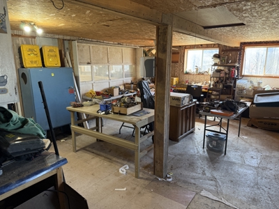 Conner Estate-House & Garage-12 Acres-Tractor-Tools-Etc. - image 40