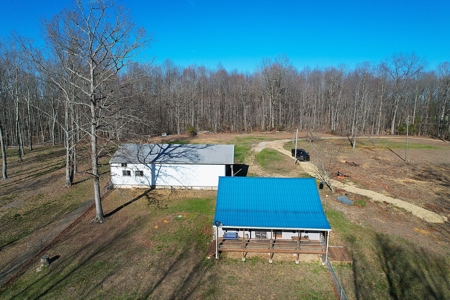Conner Estate-House & Garage-12 Acres-Tractor-Tools-Etc. - image 4