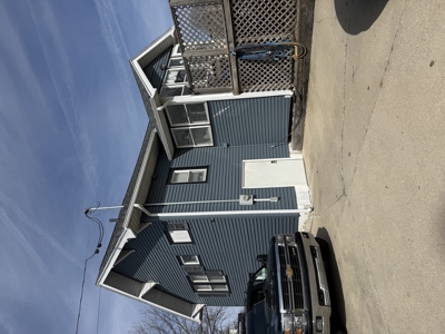 Charming Small-Town Living with Investment Potential in Mount Ayr - image 3