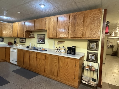 Country Home on 21 Acres near Red Oak, OK - image 31