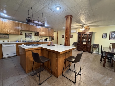 Country Home on 21 Acres near Red Oak, OK - image 32