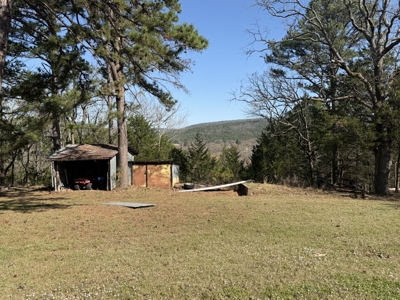 Country Home on 21 Acres near Red Oak, OK - image 17