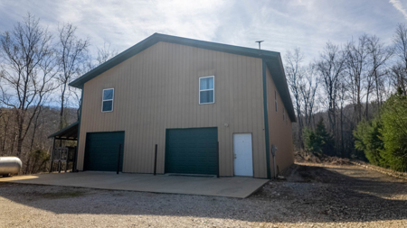 Shop House + 4.5 Acres in the Missouri Ozarks | Van Buren - image 5