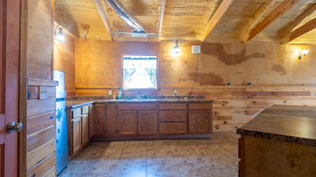 Shop House + 4.5 Acres in the Missouri Ozarks | Van Buren - image 13