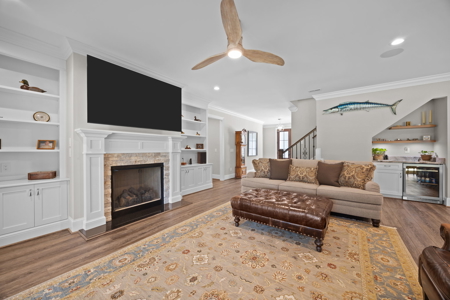 Custom Home with Lake Views in Cypress Landing - image 39