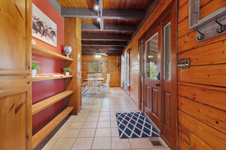 20 Acres, Farmhouse & Shop in Blossom TX - image 11