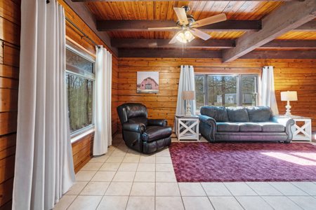 20 Acres, Farmhouse & Shop in Blossom TX - image 4