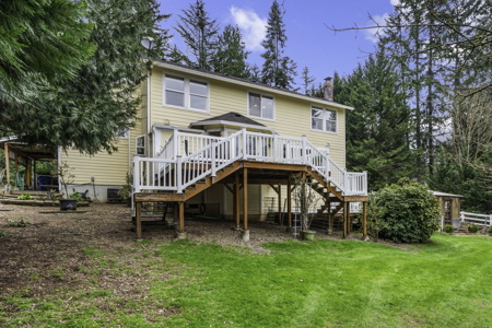 Battle Ground Acreage w/ Barn & Homestead Setup - image 20