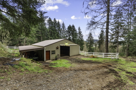 Battle Ground Acreage w/ Barn & Homestead Setup - image 11