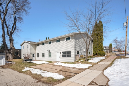 Commercial Office Building in Downtown Viroqua in SW Wisconsin - image 30